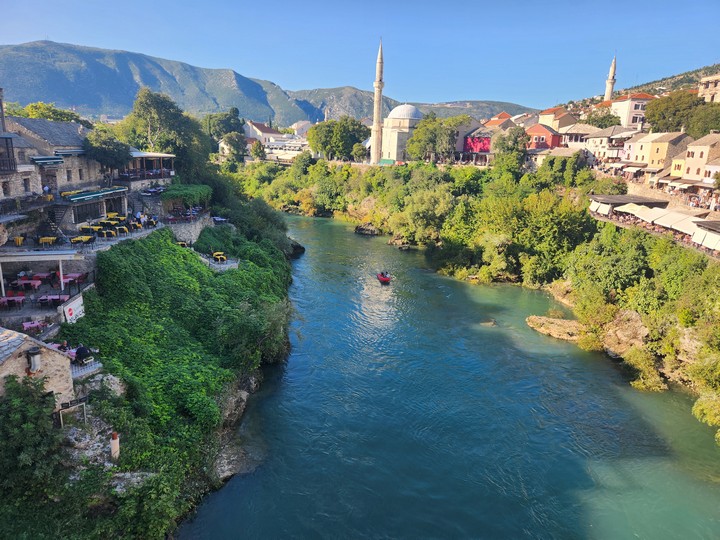Teambuilding na dvou kolech – dobrodružství v Bosně