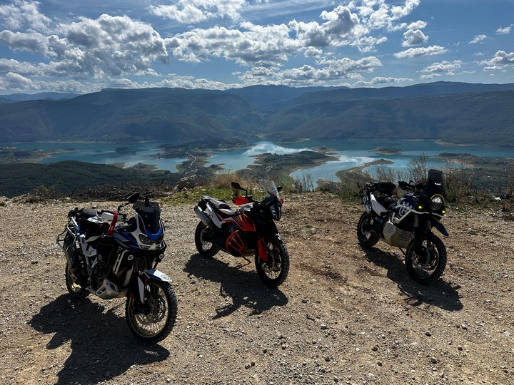 Teambuilding na dvou kolech – dobrodružství v Bosně