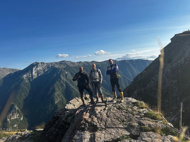 Teambuilding na dvou kolech – dobrodružství v Bosně